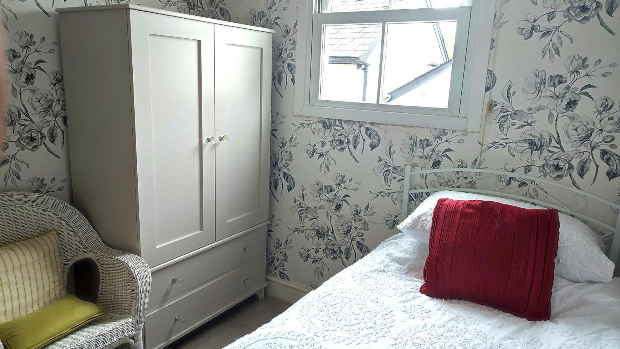3 Bedroom Cottage In Sunninghill, Ascot Exterior photo