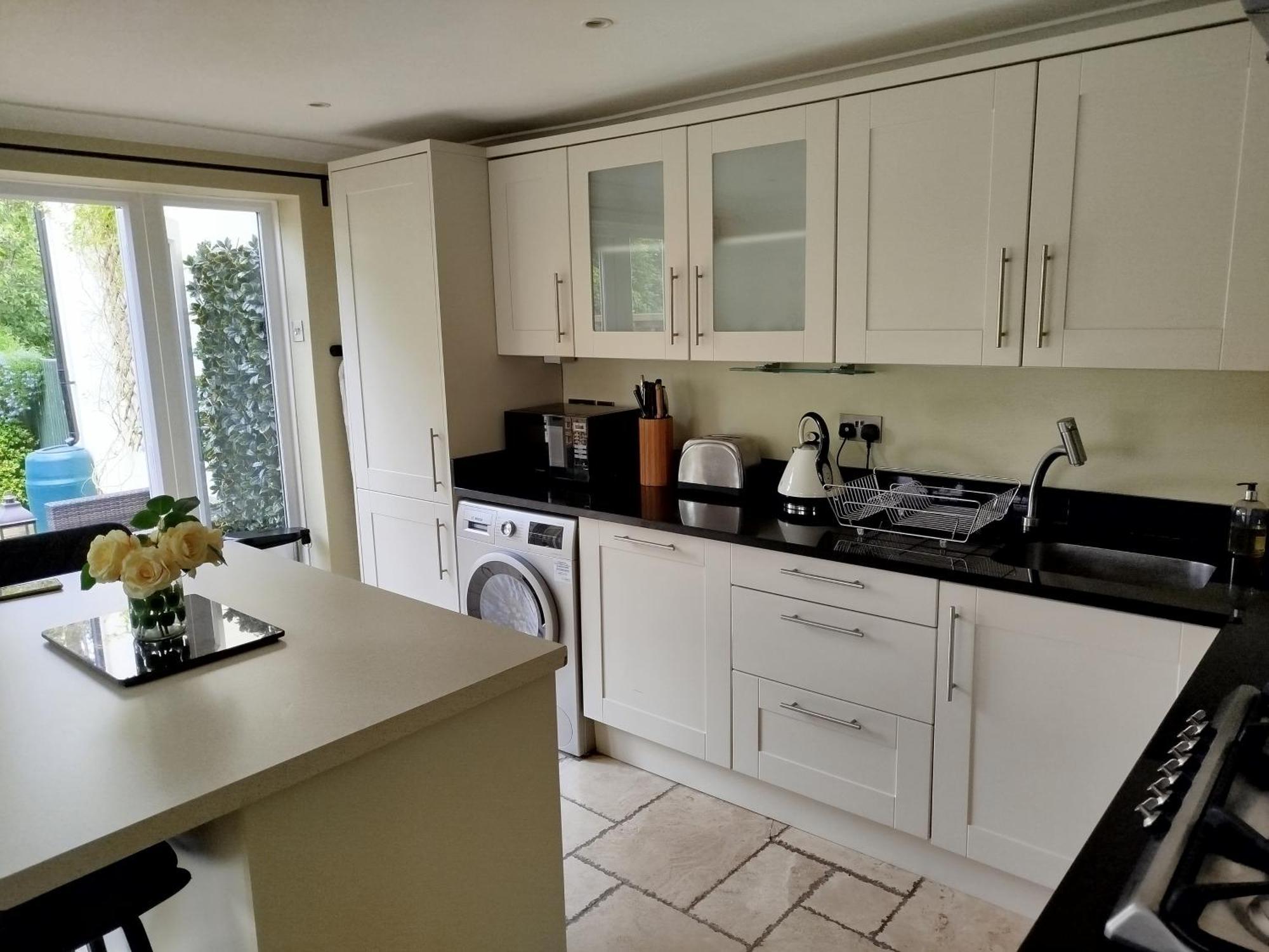 3 Bedroom Cottage In Sunninghill, Ascot Exterior photo